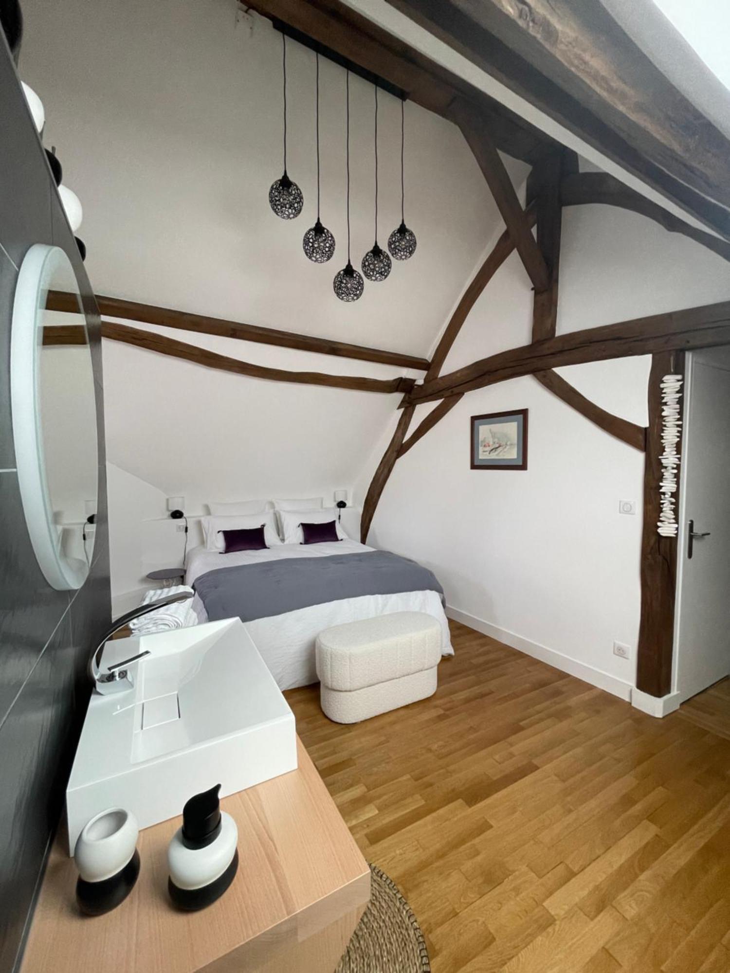 Le Clos Du Q'Hatre Clery-Saint-Andre Экстерьер фото