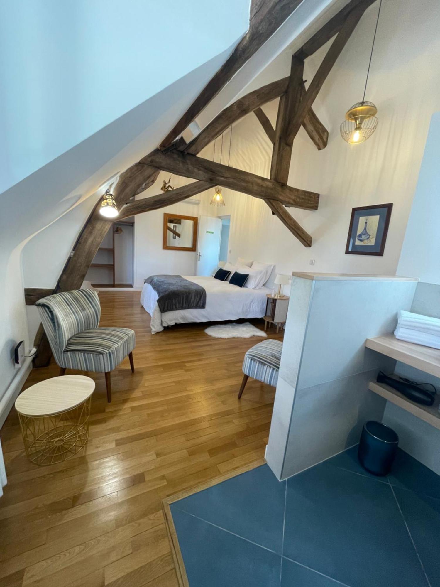 Le Clos Du Q'Hatre Clery-Saint-Andre Экстерьер фото